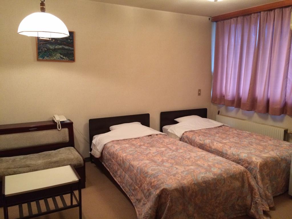 Murano Hotel Shinya Hakuba Rum bild